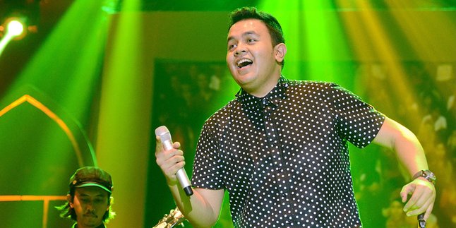 Jadi Model Klip, Tulus Sebut Tatjana Saphira Berbakat