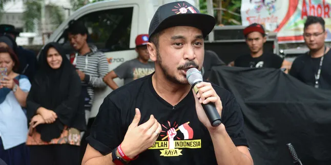 Jadi Pasukan Orange, Giring Nidji Kesulitan Angkat Bangkai