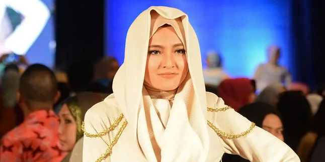 Jadi Pengemis, 'Ayah' Marshanda Dijaring Dinas Sosial Jadi Pengemis, 'Ayah' Marshanda Dijaring Dinas Sosial