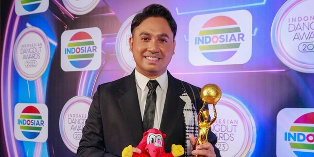Becoming the Most Popular Male Dangdut Solo Singer IDA 2023, Gunawan Expresses Gratitude to Fans