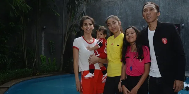 Jadi Putri Bimbim Slank, Mezzaluna Ogah Duet Sama Ayahnya?