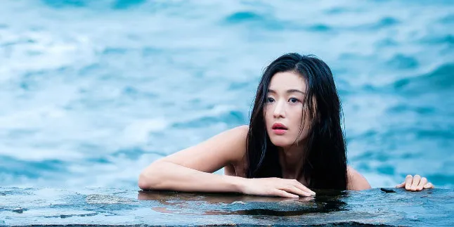 Jadi Putri Duyung & Menyelam, Jun Ji Hyun Tak Pakai Pengganti