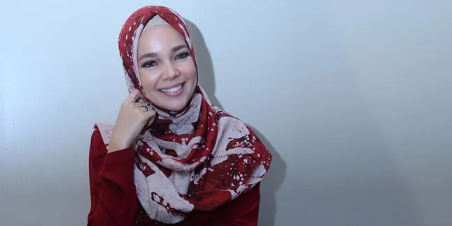 Jadi 'Ratu', Dewi Sandra Tebar Kebaikan Lewat Hal Ini Jadi 'Ratu', Dewi Sandra Tebar Kebaikan Lewat Hal Ini
