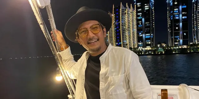 Jadi Saksi Peluncuran Uy Mediatech, Sandy Canester: Apapun yang Berhubungan dengan Seni Musik Pasti Gue Dukung