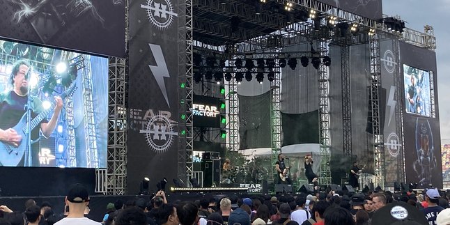 Being One of the Most Anticipated, Fear Factory Successfully Invites Hammersonic 2024 Audience to Mosh Pit