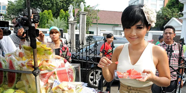 Jadi Single Parent, Yuni Shara Harus Kerja Keras