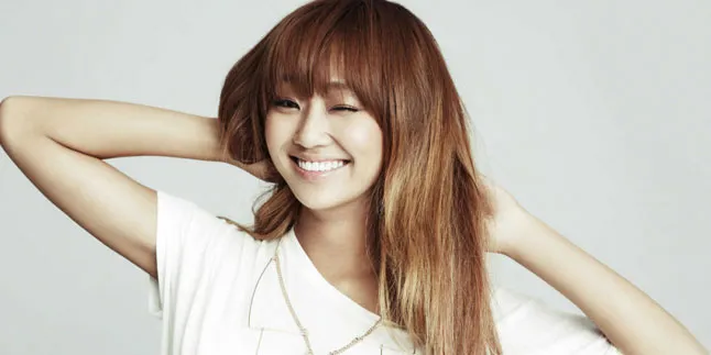 Jadi Soloist, Hyorin Sistar Ungkap Teaser MV 'Lonely'