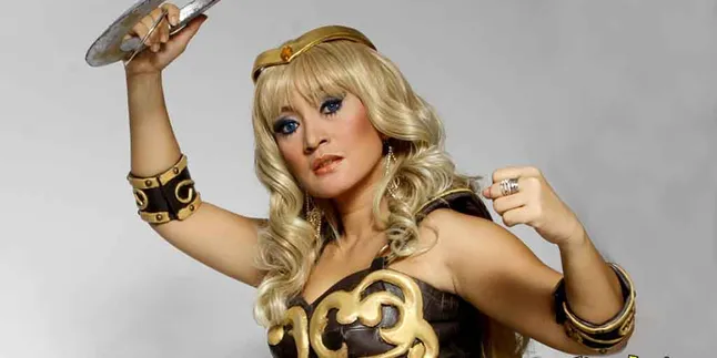 Jadi Sutradara Klip Inul Daratista, Lia Ladysta Emban Tugas Berat