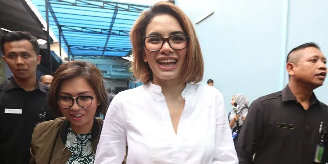 Jadi Tempat Berekspresi, Alasan Nikita Mirzani Bikin VLOG