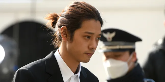 Jadi Tersangka, Jung Joon Young Jalani Interogasi Polisi Selama 21 Jam Jadi Tersangka, Jung Joon Young Jalani Interogasi Polisi Selama 21 Jam