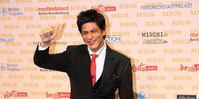 Jadwal Rilis Film Baru Shahrukh Khan 'FAN' Diundur, Ada Apa?