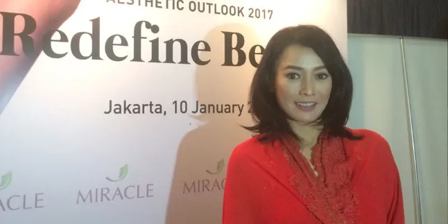 Jaga Kecantikan, Ibunda Boy Anak Jalanan Tak Mau Lakukan Operasi