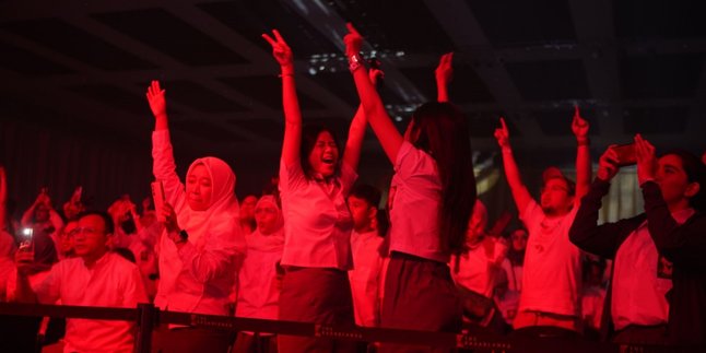 JAK After School Concert Semester II Penuh Nostalgia! Vierratale hingga Cokelat Tampil dengan Tema Ala Anak Sekolahan