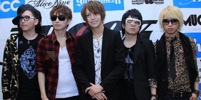 Jalan ke Mall, Personel Alice Nine Tak Banyak Dikenal