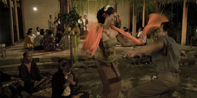 Jalan Panjang 'SANG PENARI' ke Academy Awards