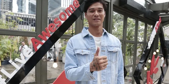 Jalani Kerjaan Sesuai Hobi, Marshall Sastra Temukan Ide Lewat Travelling