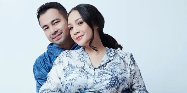 Jalani Maternity Shot Dengan Tema Glamor, Harga Rok Nagita Slavina Jadi Sorotan - Bisa Untuk Lunasi Uang Kuliah Jalani Maternity Shot Dengan Tema Glamor, Harga Rok Nagita Slavina Jadi Sorotan - Bisa Untuk Lunasi Uang Kuliah