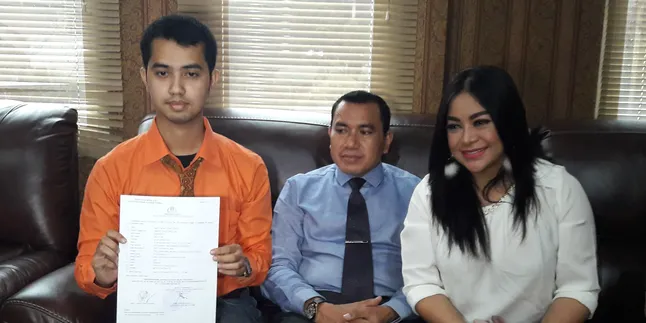 Jalani Pemerikaaan Di Polsek Pancoran, Annisa Bahar Berikan Bukti Instagramnya Dihack