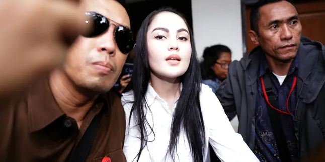Jalani Sidang Lanjutan, Jennifer Dunn Didakwa 3 Pasal Sekaligus!