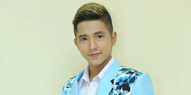 Jalani Ujian Sekolah di Thailand, Jirayut Unggah Foto Pakai Seragam