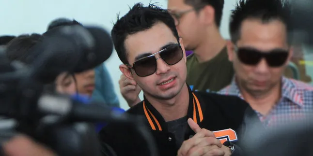 Jalani Wajib Lapor Keempat, Raffi Ahmad Masih Bungkam Jalani Wajib Lapor Keempat, Raffi Ahmad Masih Bungkam