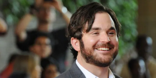 James Ponsoldt Didapuk Sutradarai Biopik Hillary Clinton