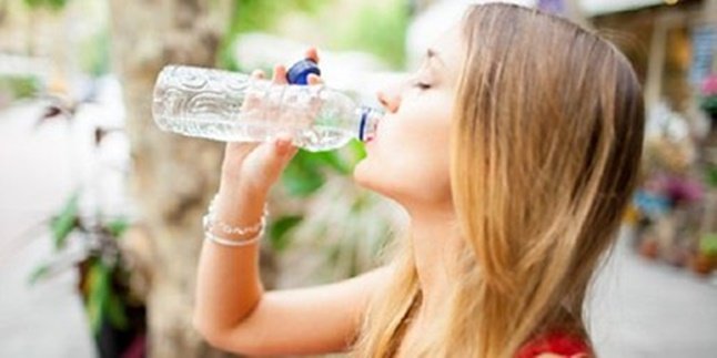 Don't Ignore! These Are 7 Dehydration Symptoms that Anyone Can Experience