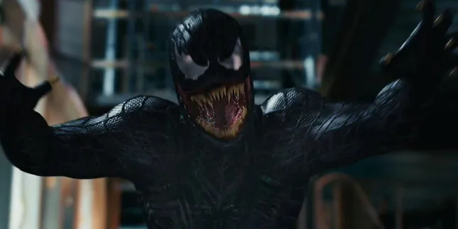 Jangan Harap Film 'VENOM' Akan Semeriah 'SPIDER-MAN'