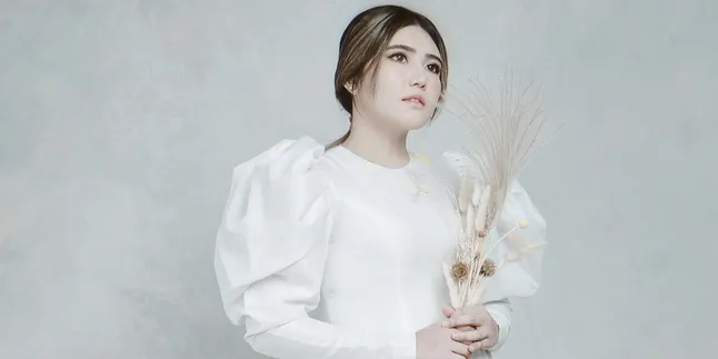 Janin di Dalam Rahimnya Tak Berkembang Sejak Sebulan yang Lalu, Via Vallen Keguguran?