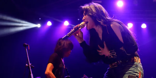 January Christy Sempat Ciptakan Lagu Untuk Connie Constantia