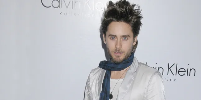 Jared Leto Pamer Foto Bareng 'Yesus', Mirip?