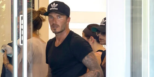Jatuh Dari Motor, Tangan David Beckham Alami Cedera Jatuh Dari Motor, Tangan David Beckham Alami Cedera
