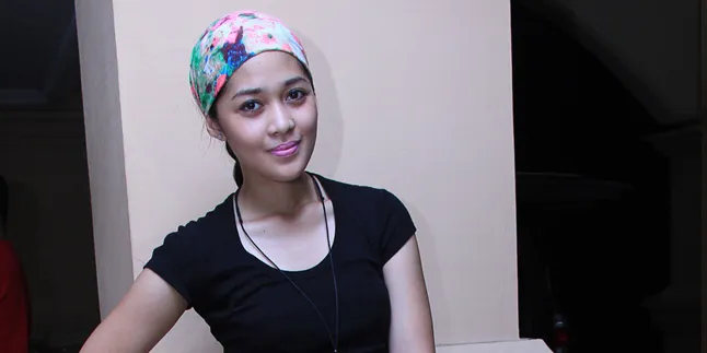 Jauh Dari Sang Adik, Gracia Indri Rindu Berat