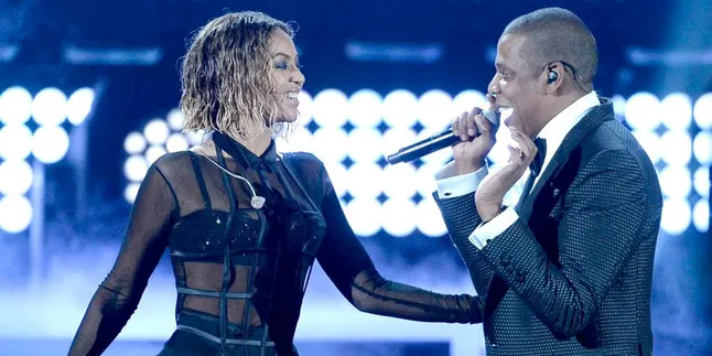 Jay Z - Beyonce Jadi Penyanyi Termahal di Super Bowl 2014!