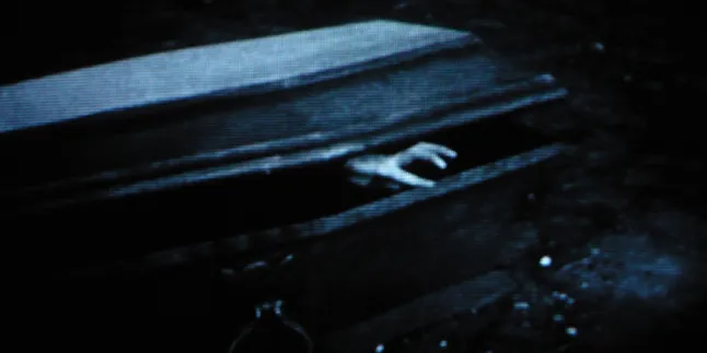 Jebakan Hantu Usil Ini Serem Tapi Juga Bikin Ketawa Ngakak!