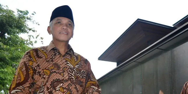 Jelang Akad Nikah Putri Ketiga Hatta Rajasa Jelang Akad Nikah Putri Ketiga Hatta Rajasa