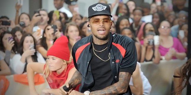 Jelang Konser di Indonesia, Chris Brown Masih Sempat Rilis Single