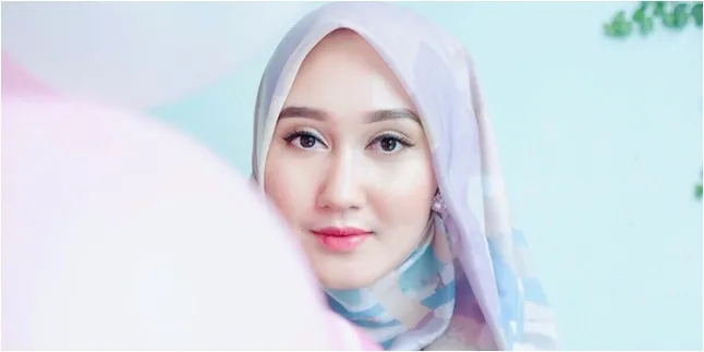 Jelang Lebaran, Ikuti Tips Cantik Dian Pelangi ini