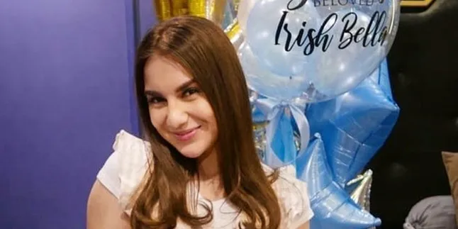 Jelang Nikah, Ammar Zoni Beri Kado Ulang Tahun Mewah Ini Untuk Irish Bella Jelang Nikah, Ammar Zoni Beri Kado Ulang Tahun Mewah Ini Untuk Irish Bella