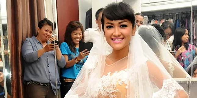 Jelang Nikah, Jupe Dipusingkan Soal Anggaran Transportasi