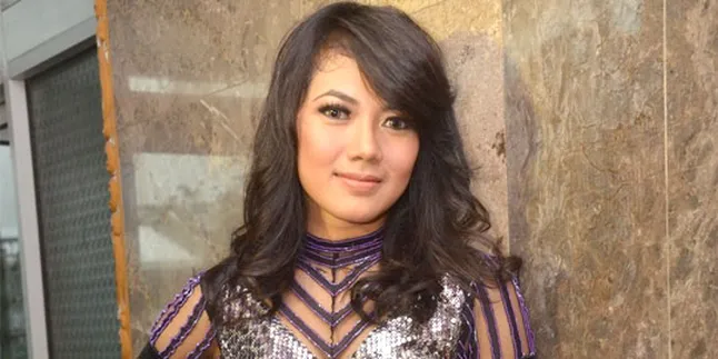 Purie Mahadewi Sebar 2000 Undangan Nikah