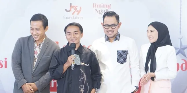 Jelang Ramadan, Juragan 99 Luncurkan 'Ruang Ngaji' yang Berkolaborasi dengan Taqy Malik Jelang Ramadan, Juragan 99 Luncurkan 'Ruang Ngaji' yang Berkolaborasi dengan Taqy Malik