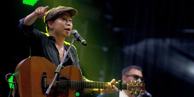 Jelang Ramadan, Sandhy Sondoro Rilis Single Religi Lilahi Ta'ala