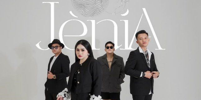 JENIA Siap Beri Warna Baru di Industri Musik Tanah Air