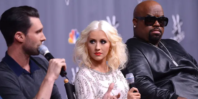 Jenis Kelamin Anak Christina Aguilera Akhirnya Terungkap!