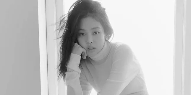 Jennie BLACKPINK Tunjukkan Girlfriend Material dalam Pemotretan Terbarunya Jennie BLACKPINK Tunjukkan Girlfriend Material dalam Pemotretan Terbarunya