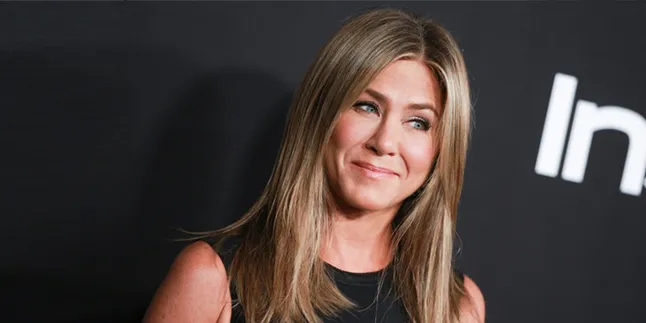 Jennifer Aniston Akhirnya Punya Instagram, Postingan Pertamanya Bikin Geger
