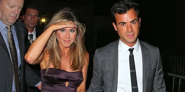 Jennifer Aniston Pajang Foto Tanpa Make-Up, Tetap Cantik? Jennifer Aniston Pajang Foto Tanpa Make-Up, Tetap Cantik?