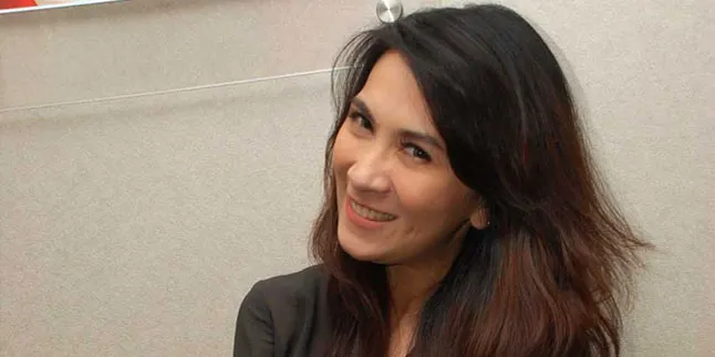 Jennifer Arnelita Tak Tahan Tinggal di Jakarta Jennifer Arnelita Tak Tahan Tinggal di Jakarta