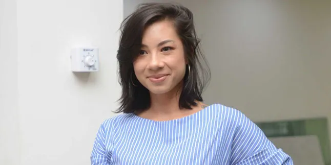 Jennifer Bachdim Rela Terbang Dari Bali Ke Jakarta Demi Hal Ini